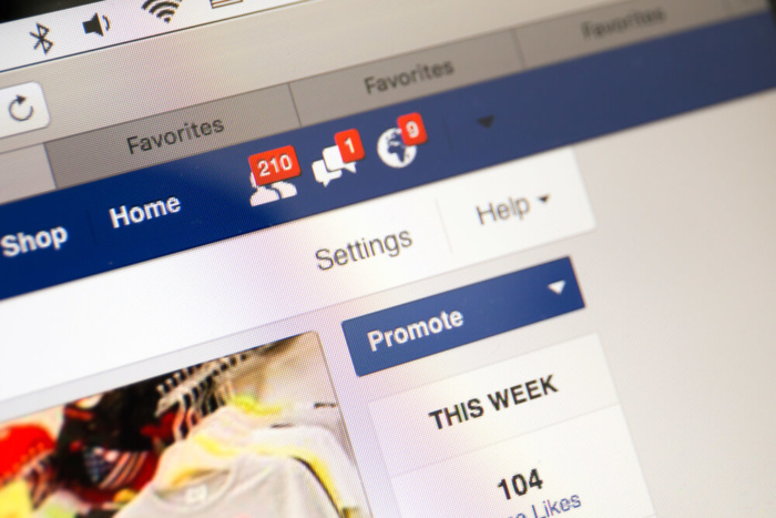 página do facebook ícones superiores
