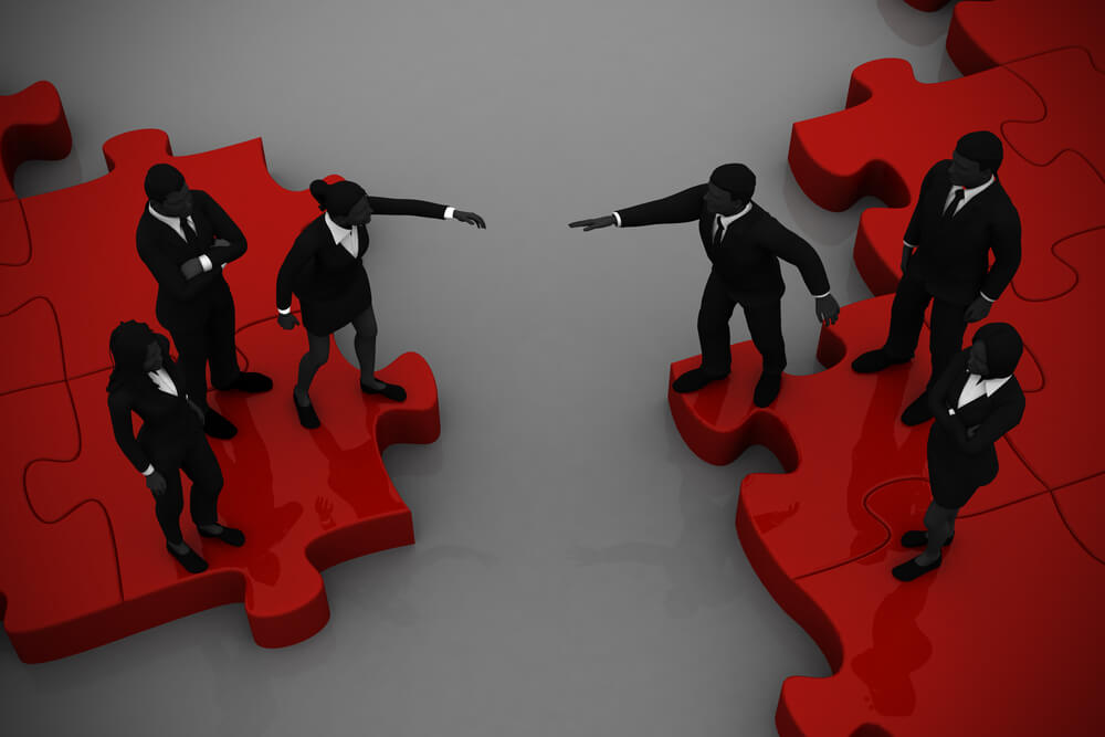 representação de quipes de empresas em cumrpimento de fusão 