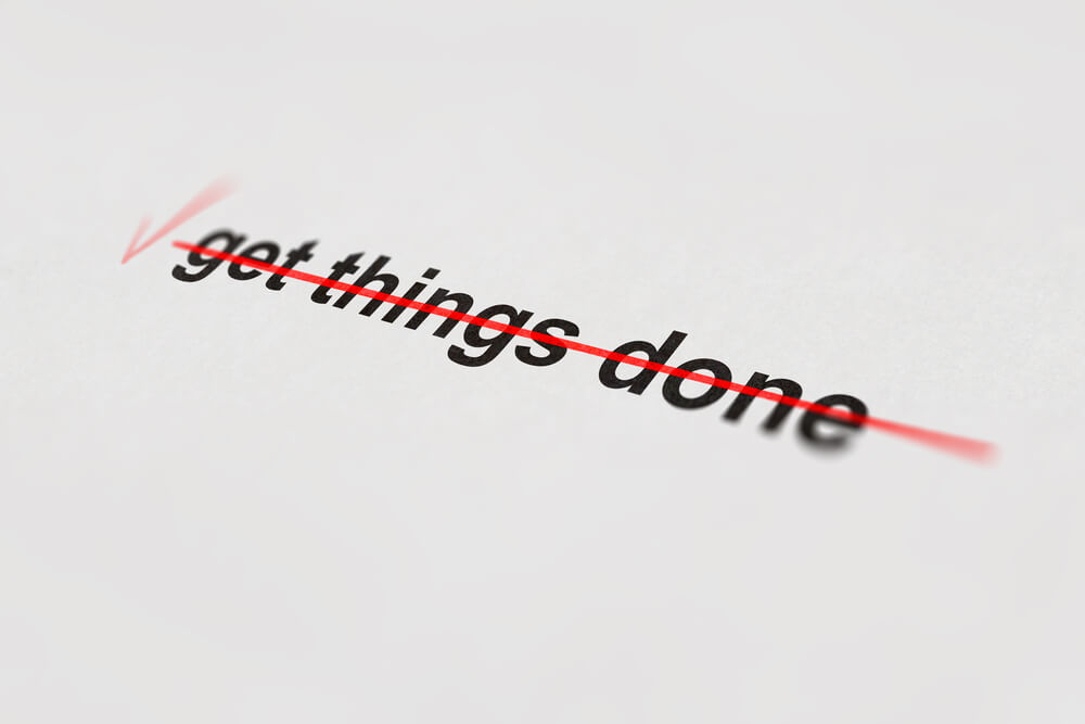 título get things done com linha vermelha demonstrando tarefa concluida